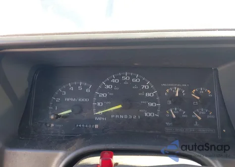 1998 Chevrolet K1500 Fleetside z USA, uszkodzony, nr VIN 2GCEK19R6W1223650